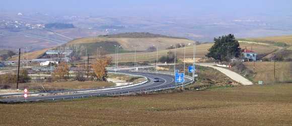 Nationalstrasse Nea Zihni - Amfipolis, Kreuzung bei Myrrini